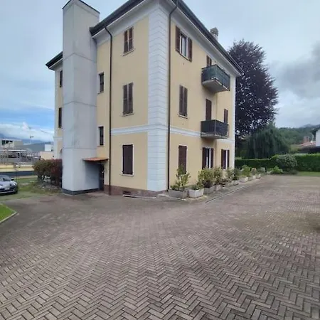 Casa Bella Italia * Luino